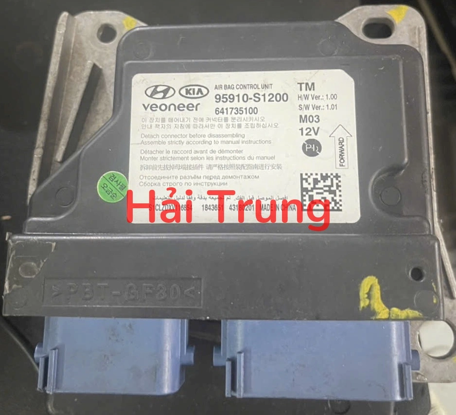 Tháo xe hộp điều khiển túi khí Hyundai Santafe 95910S1200