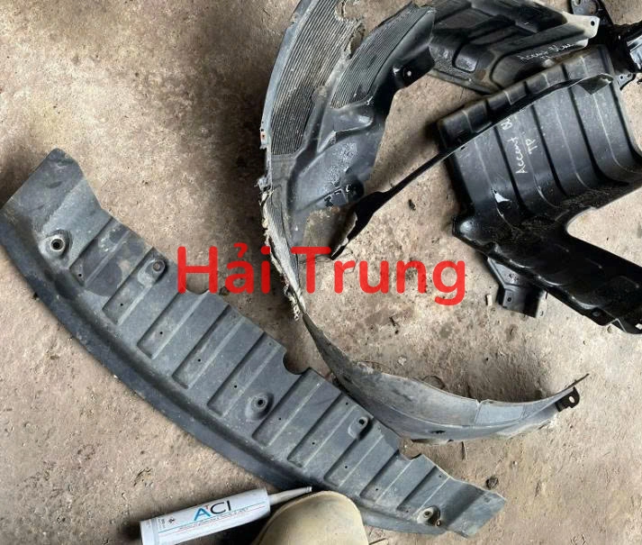 Chắn bùn gầm máy Hyundai Accent Blue 2015 Tháo Xe