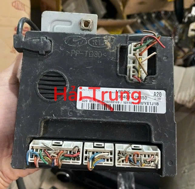 954002B150 Hộp điều khiển thân xe BCM Hyundai Santafe 2009 2010 Tháo Xe