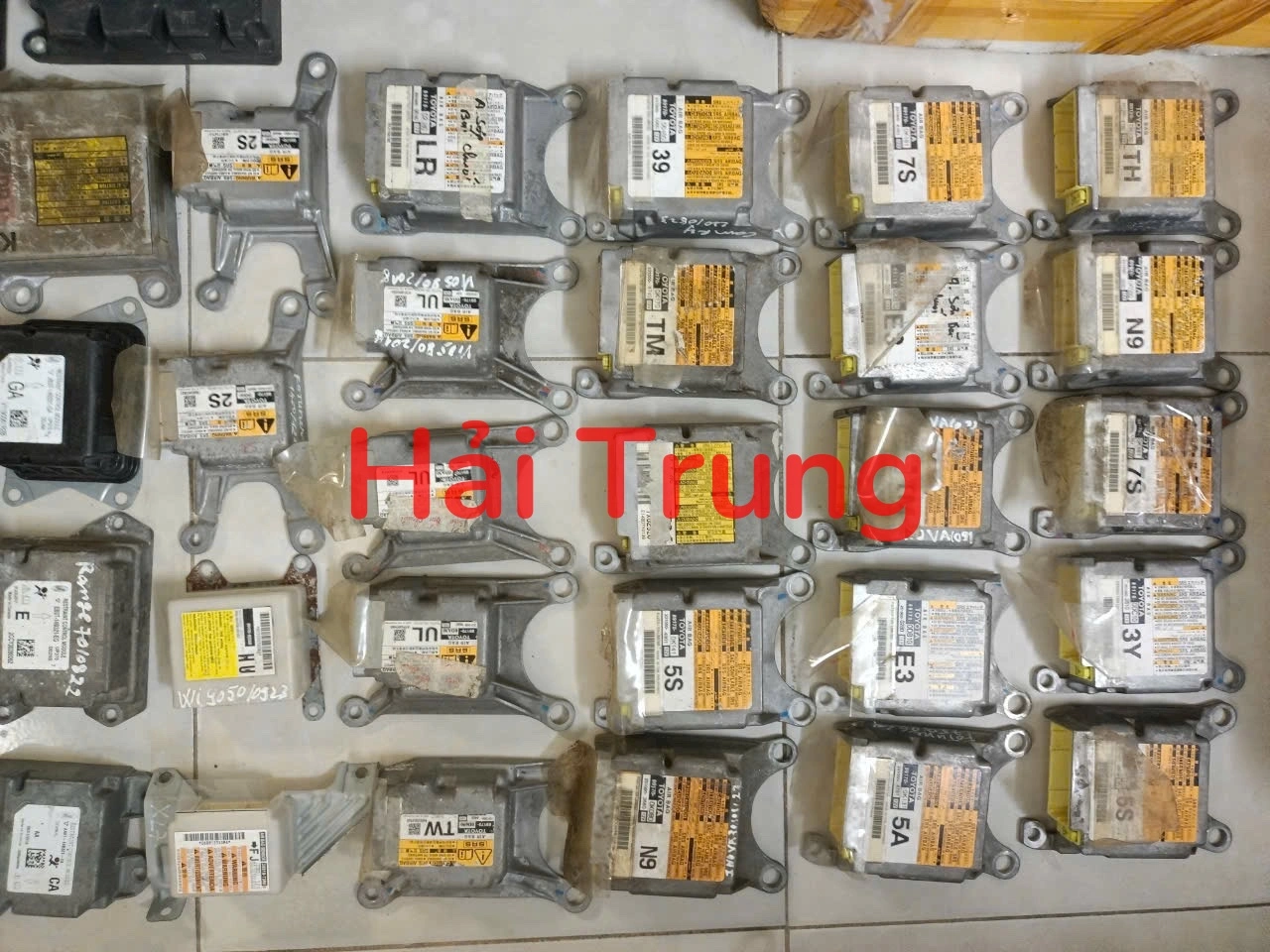 Tháo xe Hộp điều khiển túi khí Hyundai, Kia, Toyota, Mitsubishi, Nissan