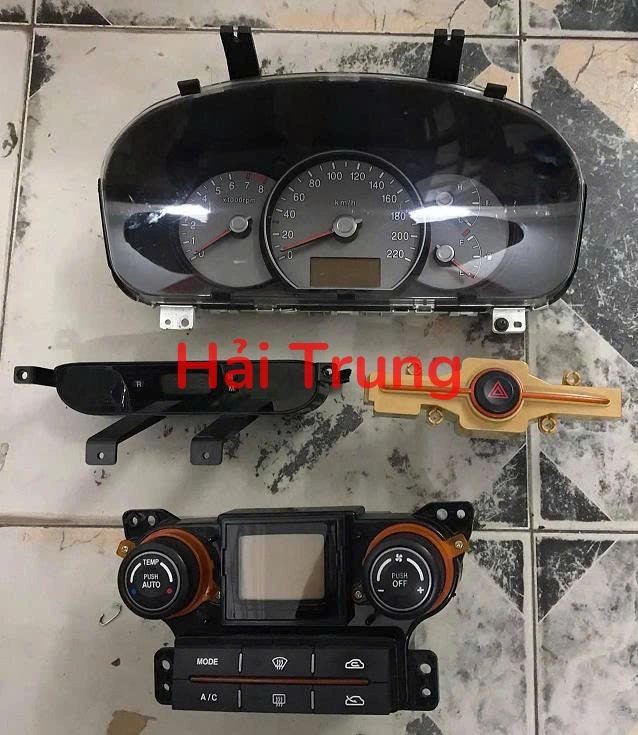 ĐỒNG HỒ TÁP LÔ, BẢNG CÔNG TẮC ĐIỀU HÒA KIA CARENS