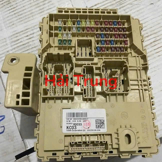 91952R0033 Hộp cầu trì trong xe Kia Carnival 2021-2026 Tháo Xe