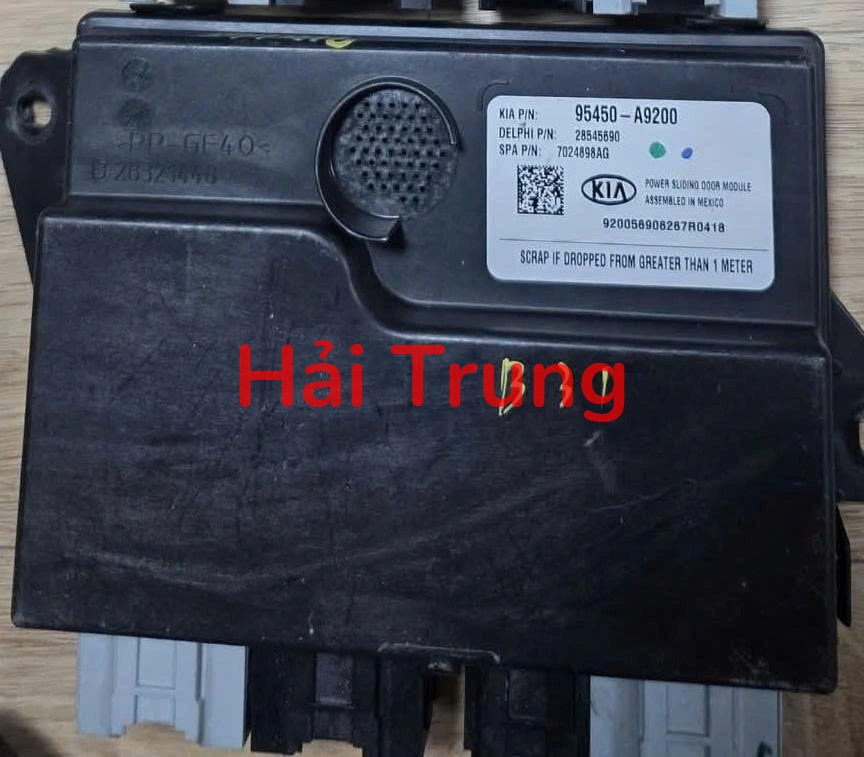 Hộp điều khiển cửa lùa Kia Sedona 2014-2015 Tháo xe 95450A9200