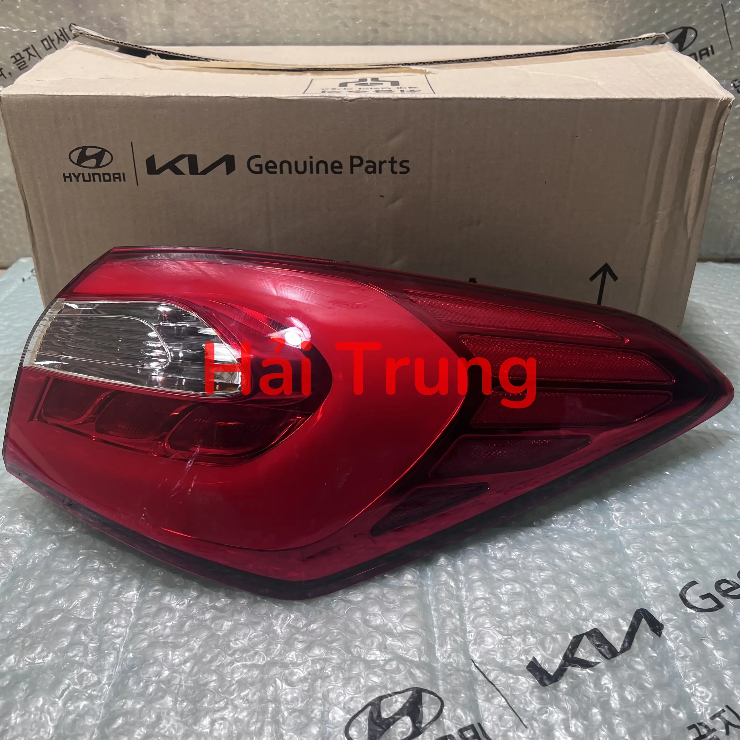 Đèn hậu Kia K3 2015 chính hãng