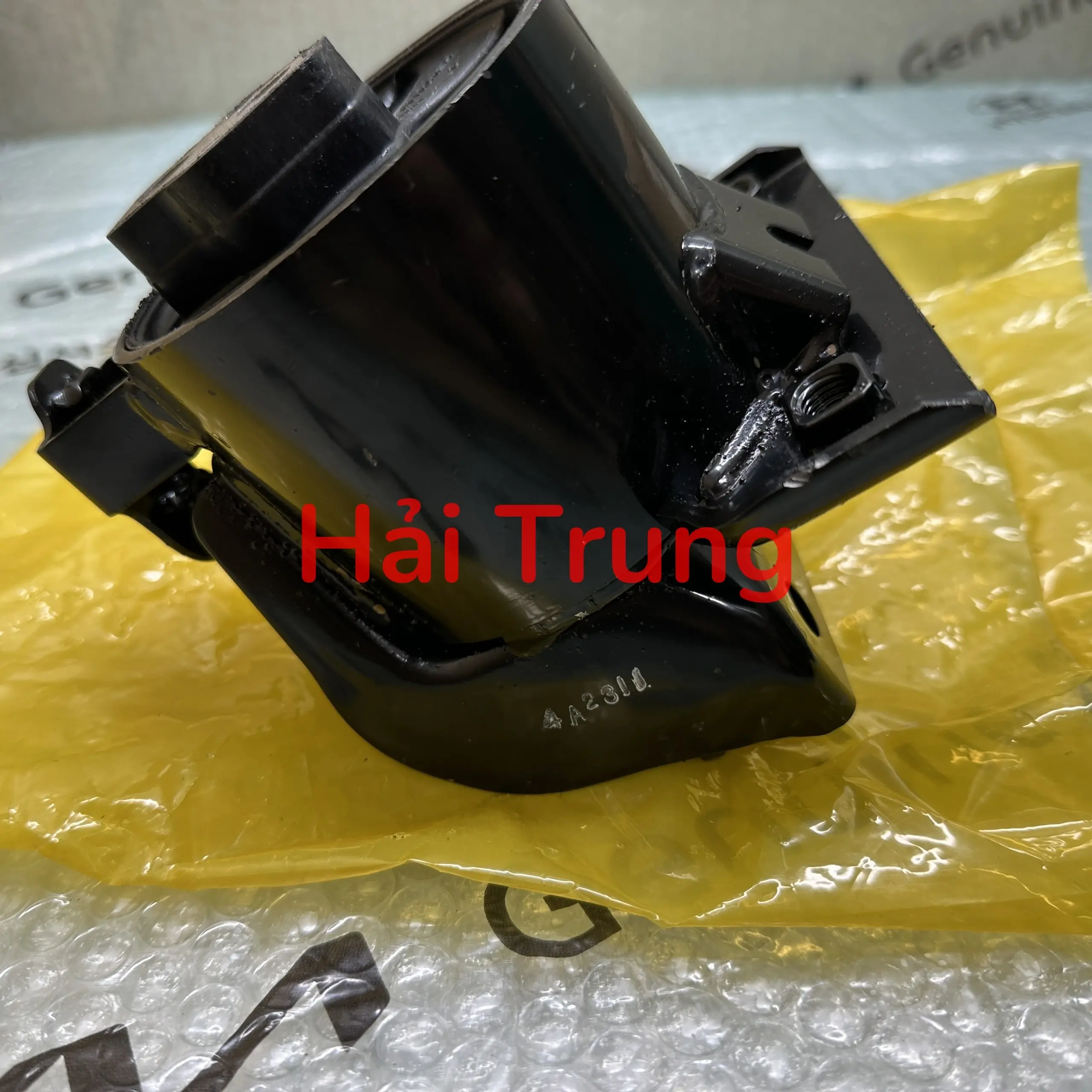 Chân máy hộp số Hyundai Getz 2006-2011 Hàn Quốc 218300B700
