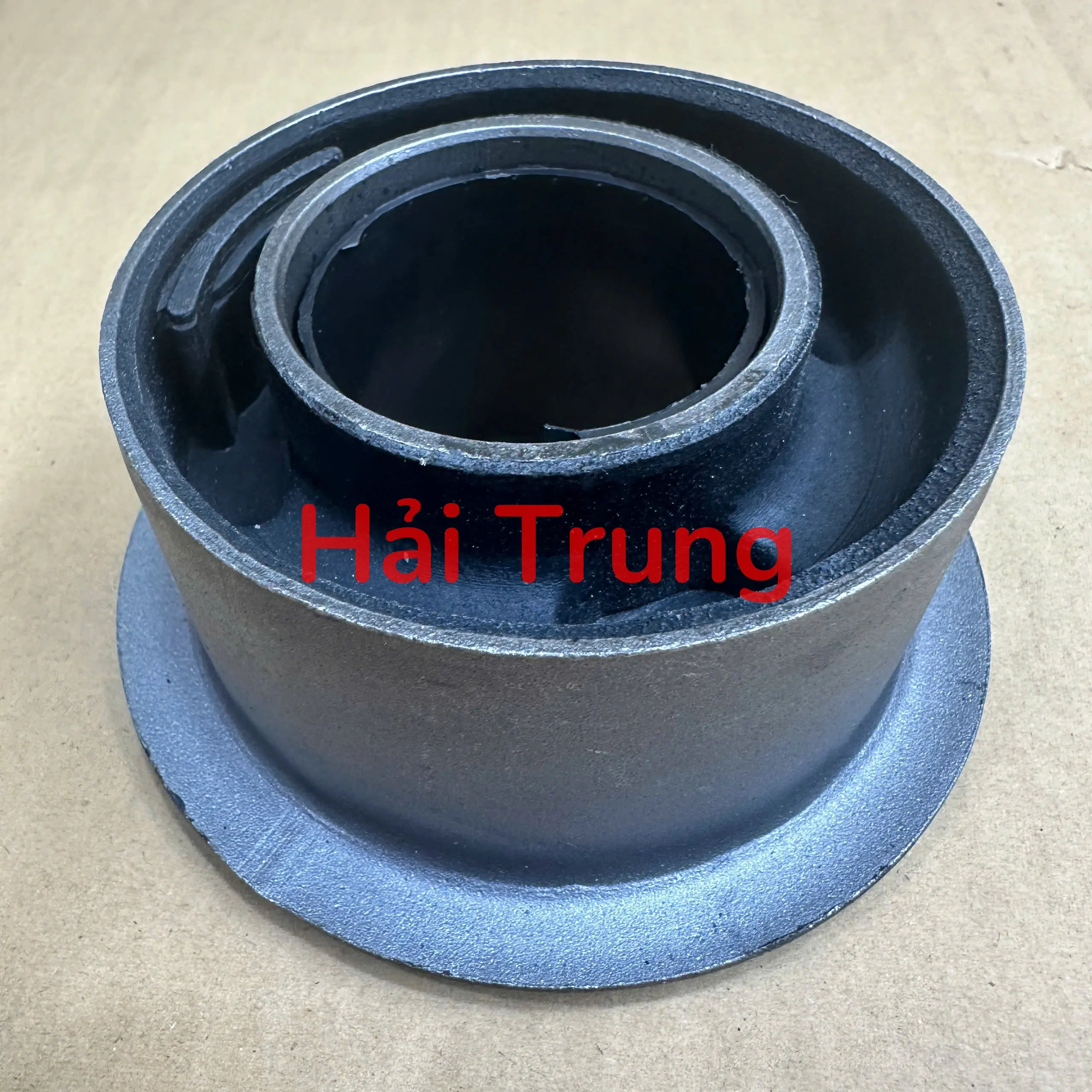 Cao su chân Cabin Kia K3000 Hàn Quốc