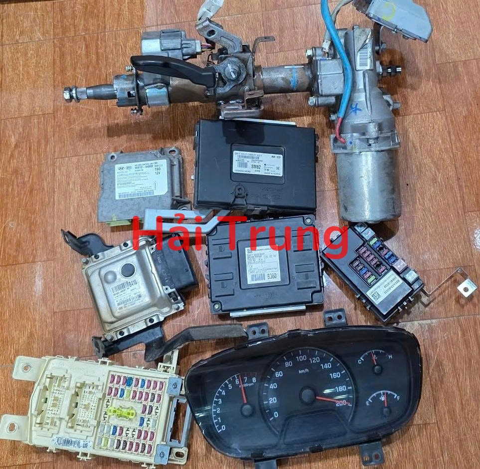 Tháo xe Phụ tùng HYUNDAI I10 grand Cọc lái, Hộp túi khí, Hộp cầu trì, Ecu