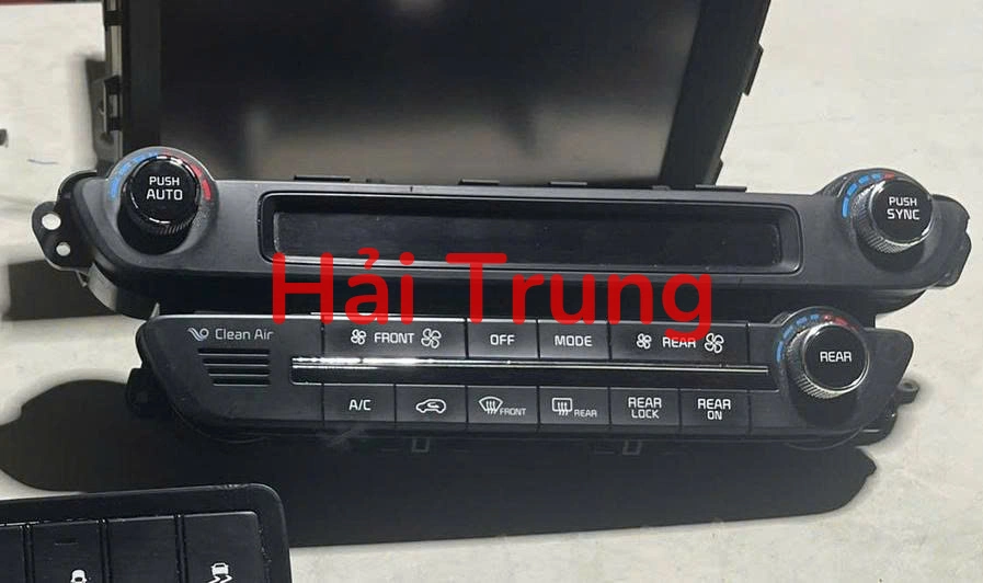 Bảng điều khiển công tắc điều hòa AC Kia Sedona 2019 2020 Tháo Xe