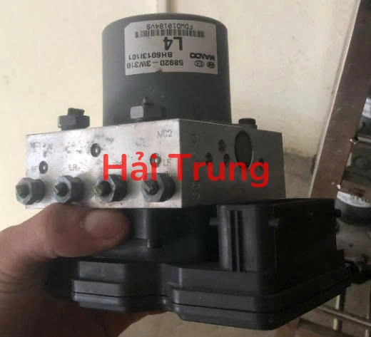 589203W310 Tháo xe Cụm ABS Hyundai I20 2012