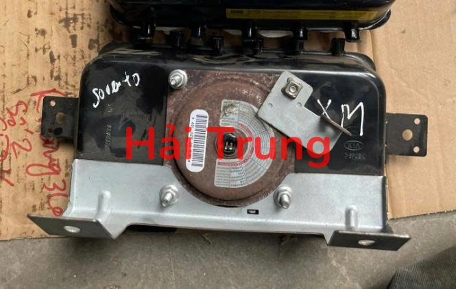 Tháo xe túi khí phụ táp lô Kia Sorento