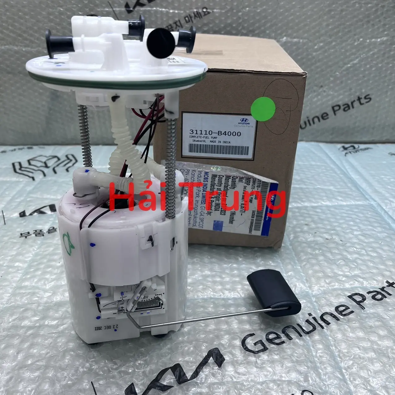Cụm bơm xăng Hyundai I10 Grand 2014-2020 chính hãng 31110B4000.