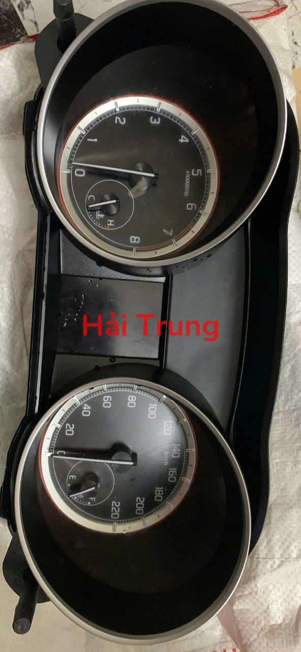 Đồng hồ táp lô Hyundai I20 Tháo xe