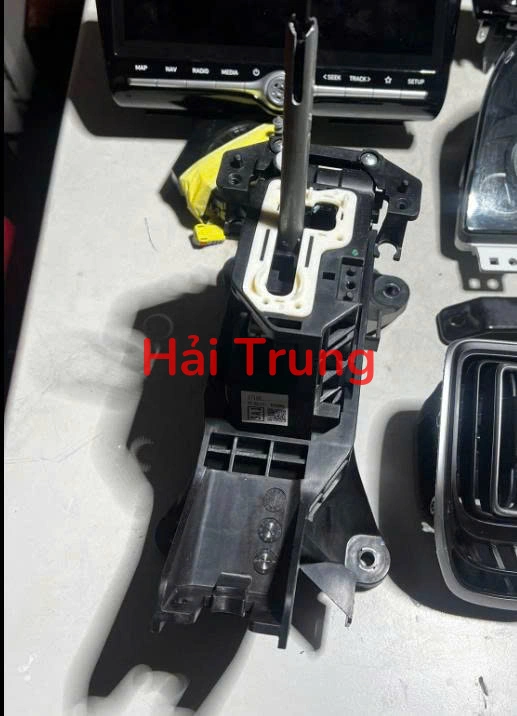 Cụm cơ cấu đi số Hyundai Creta 2022-2024 Tháo Xe