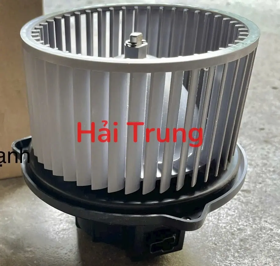 Quạt dàn lạnh sau Hyundai Solati