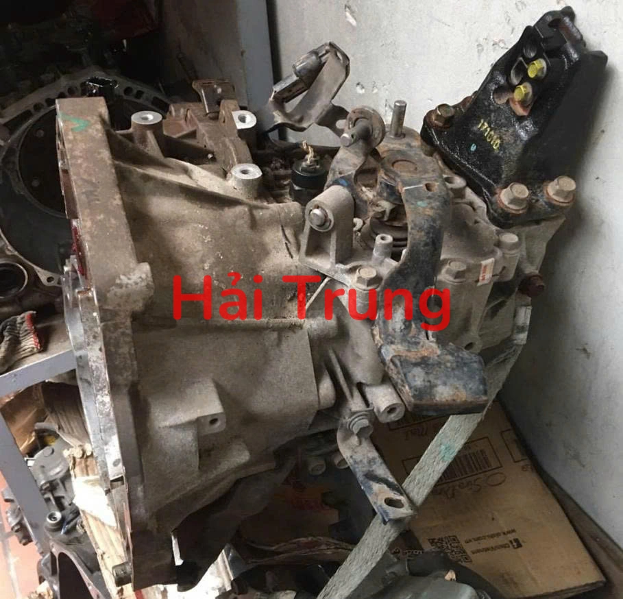 Tháo xe Hộp số MT Hyundai i10 1.0 1.2
