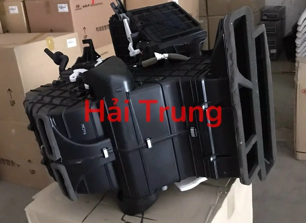 Hộp giàn lạnh Hyundai PorterHộp giàn lạnh Hyundai Porter