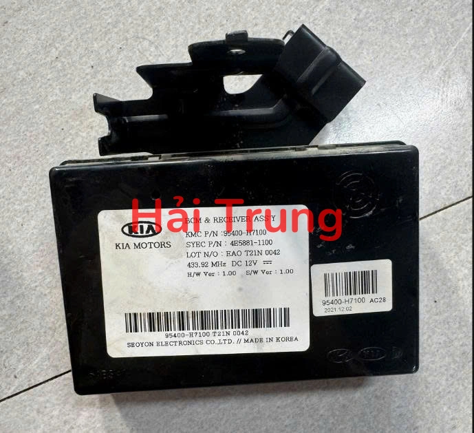 95400H7100 Hộp điều khiển BCM Hyundai Soluto Tháo Xe