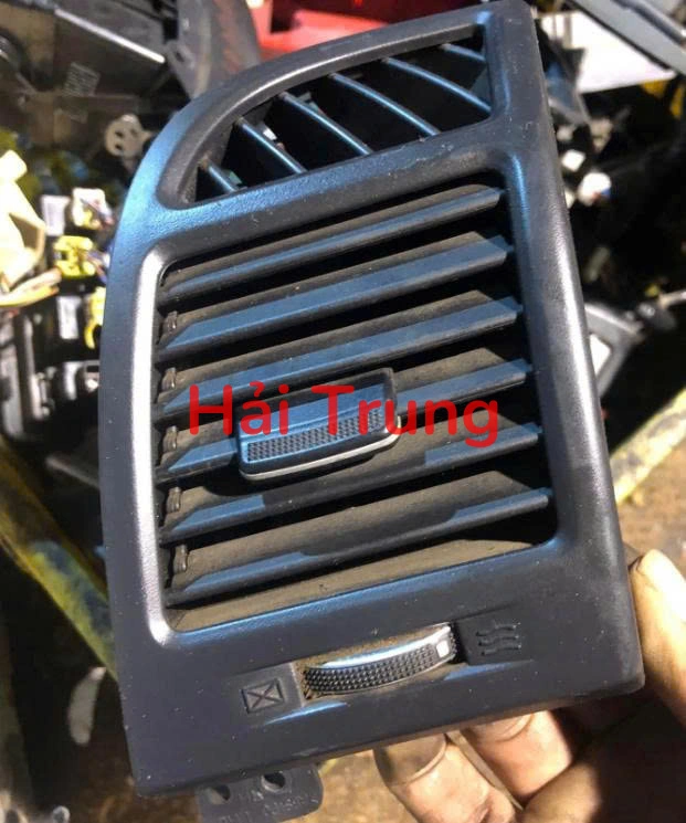 Cửa gió điều hòa táp lô Hyundai Santafe 2009 2010 Tháo Xe