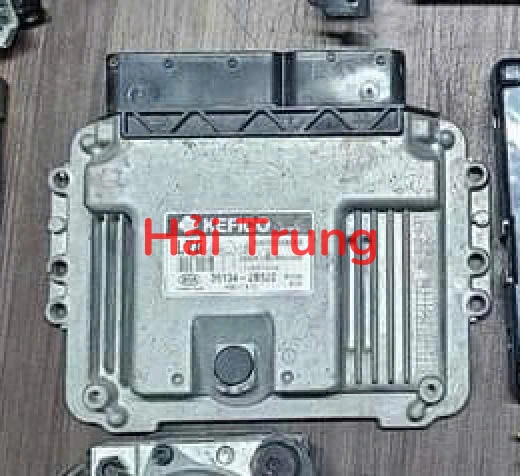 Hộp điều khiển động cơ Hộp đen ECU Kia Rio 2012 2013 2014 2015 Tháo xe zin