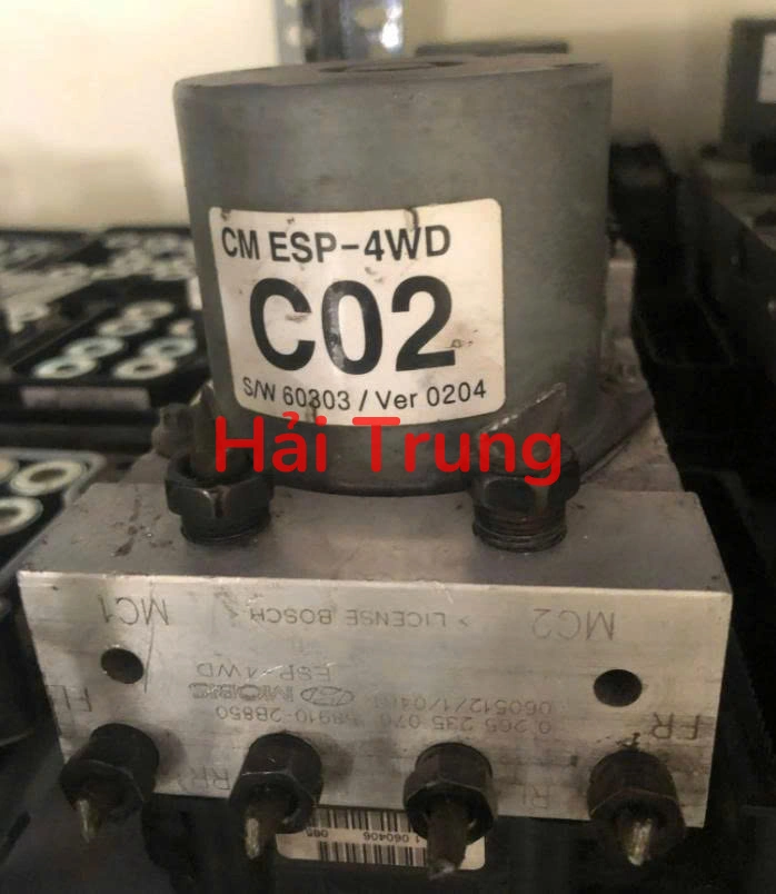 589102B850 Tháo xe Cụm ABS Hyundai Santafe 2006-2009 2.7