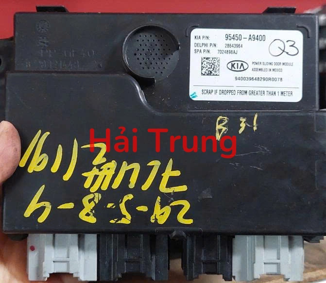 Hộp điều khiển cửa lùa Kia Sedona 95450A9400