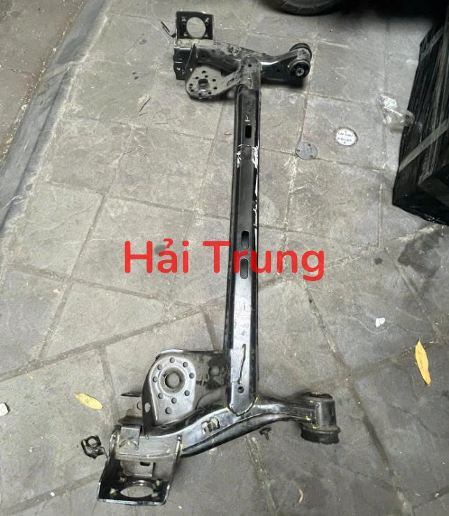 55100CC000 Dầm cầu sau Kia Sonet 2021-2025 Tháo Xe