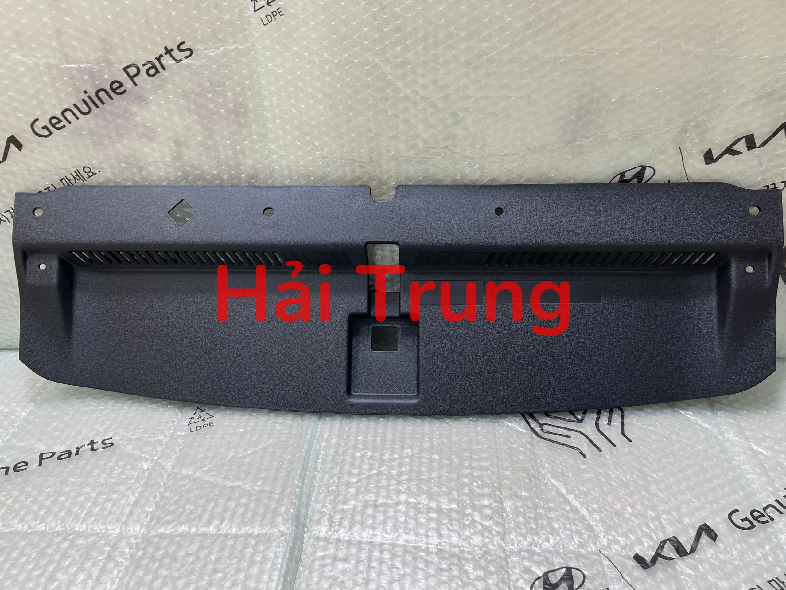 Ốp khóa capo Hyundai Tucson