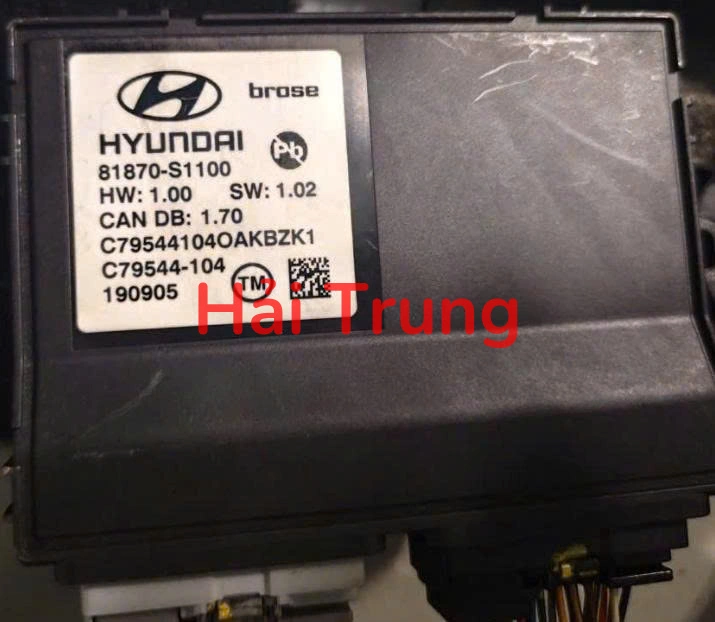 Hộp điều khiển cốp xe Santafe 2019 81870S1100