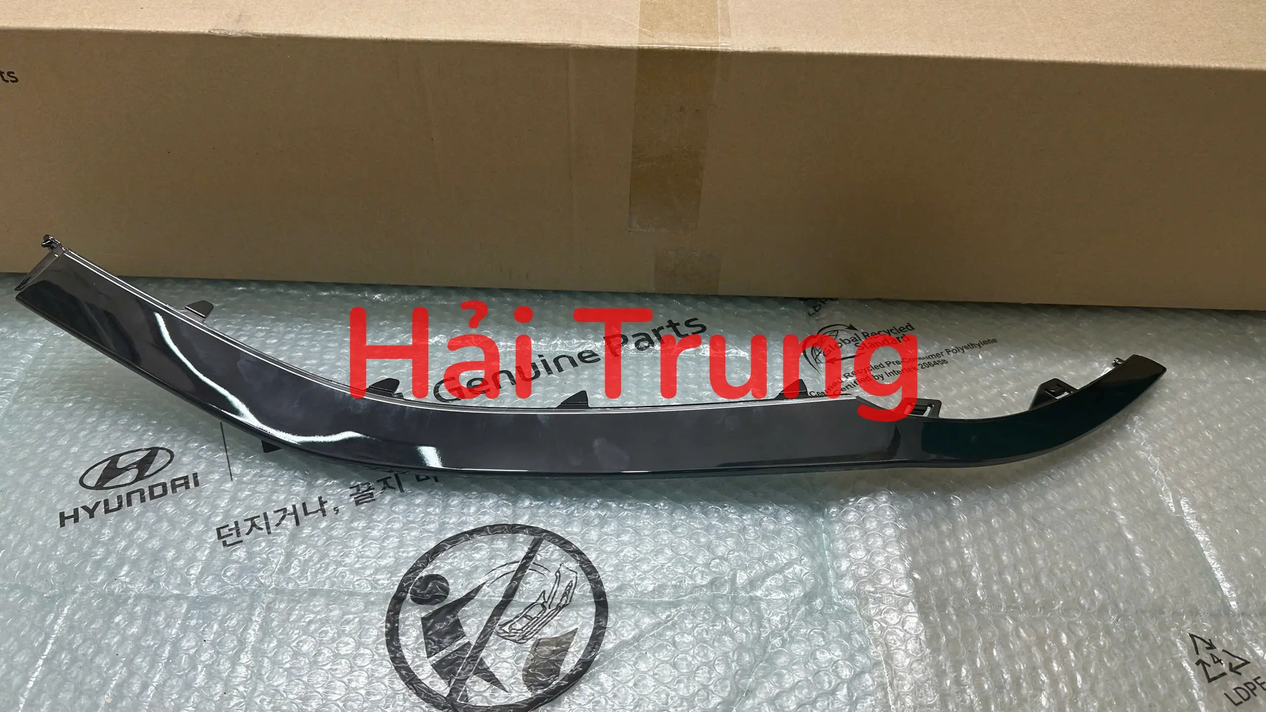 Nẹp mạ lưới cản trước Hyundai Tucson 2022-2024 chính hãng 86596N9010