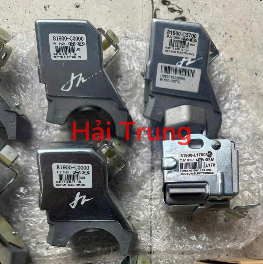 81900C5700 Khóa cổ vô lăng Hyundai Tucson 2015-2018 Tháo Xe
