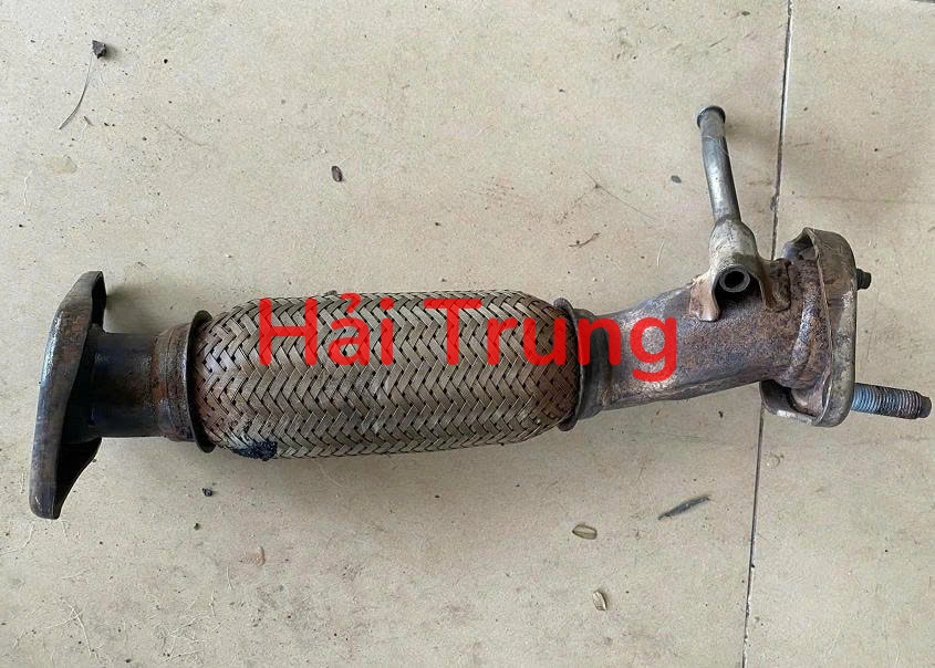 Cổ xả Hyundai I30 Tháo Xe