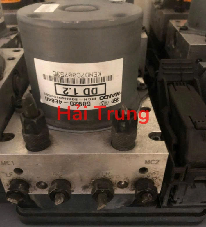 589204E840 Tháo xe Cụm ABS Kia Bongo 3 2016