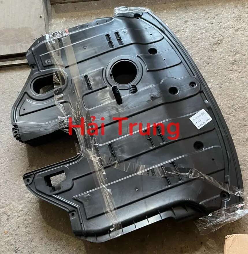 Chắn bùn gầm máy Kia Sorento 2014-2020 liên doanh 291102P500