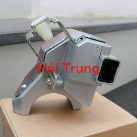 81900F2000 Khóa vô lăng Hyundai Elantra 2016-2020