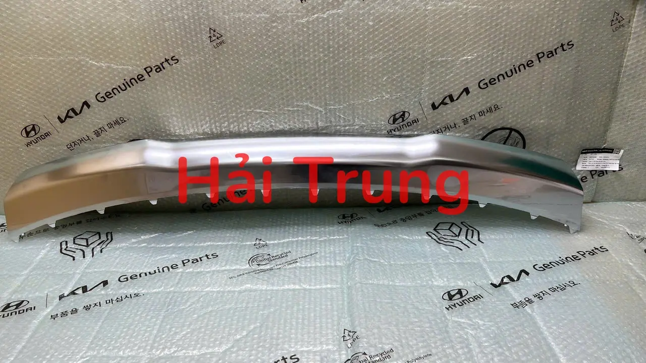 Ốp cản trước Kia Carnival 2021-2023 chính hãng 86577R0020 
