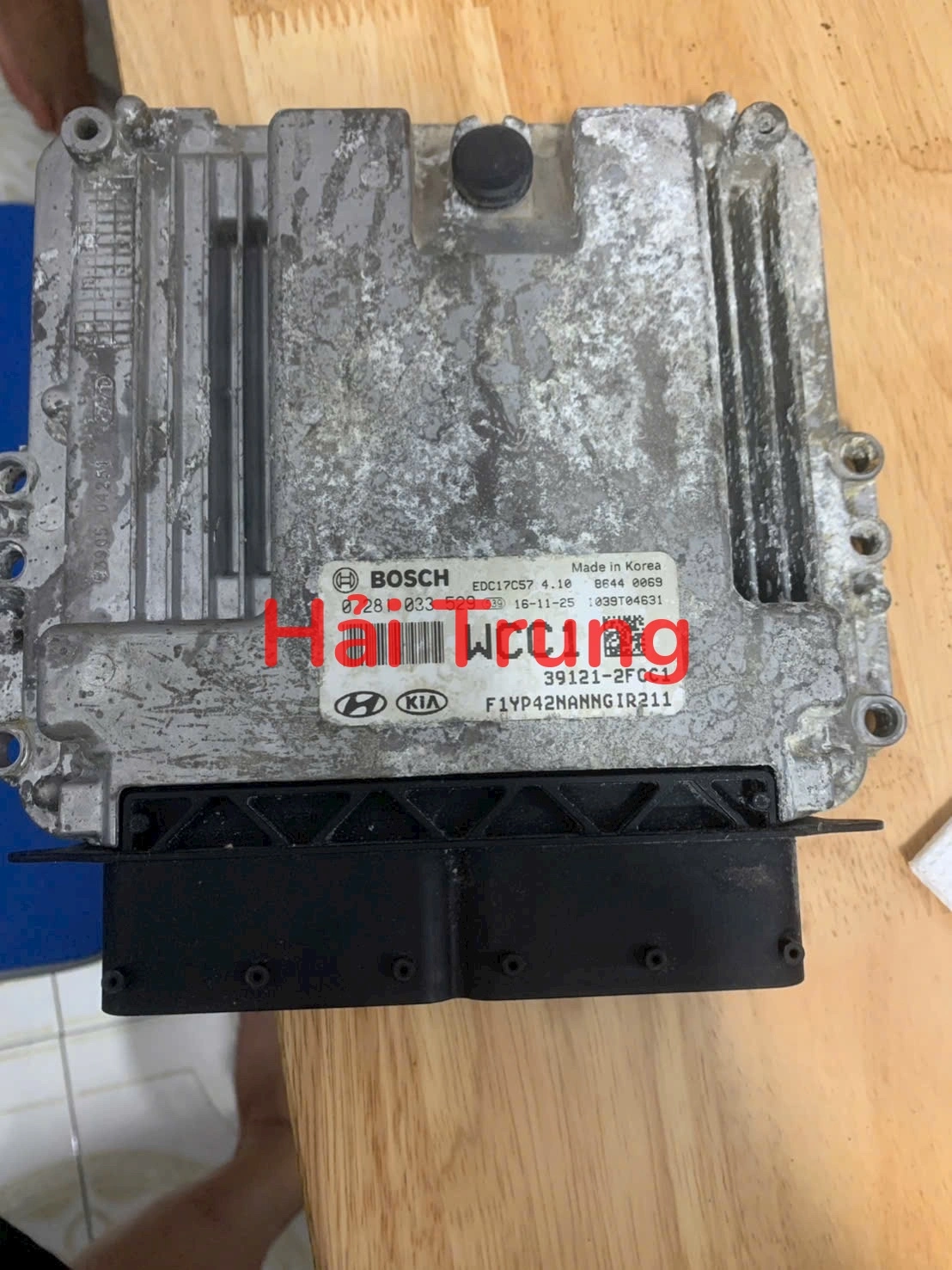 Hộp điều khiển động cơ Ecu Kia Sedona 391212FCC1