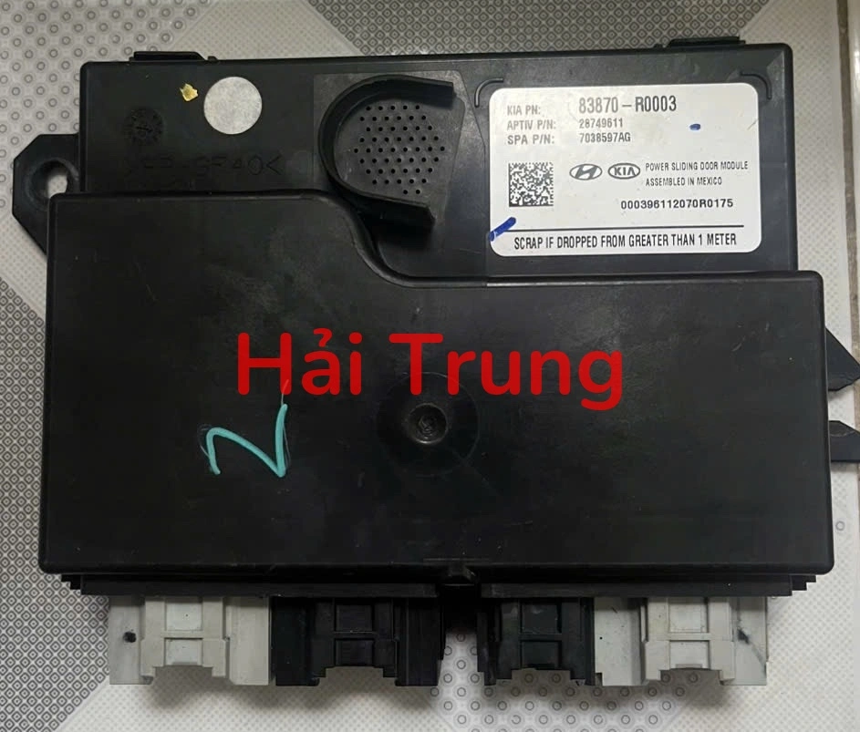 Hộp điều khiển cửa lùa Kia Carnival 2022-2026 Tháo Xe 83870R0003
