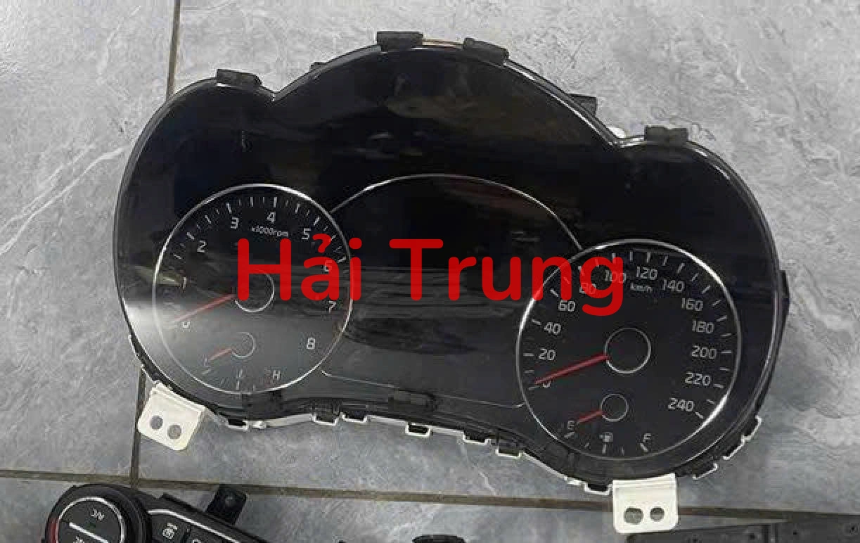 Tháo xe mặt đồng hồ táp lô Kia Cerato 2017 2018