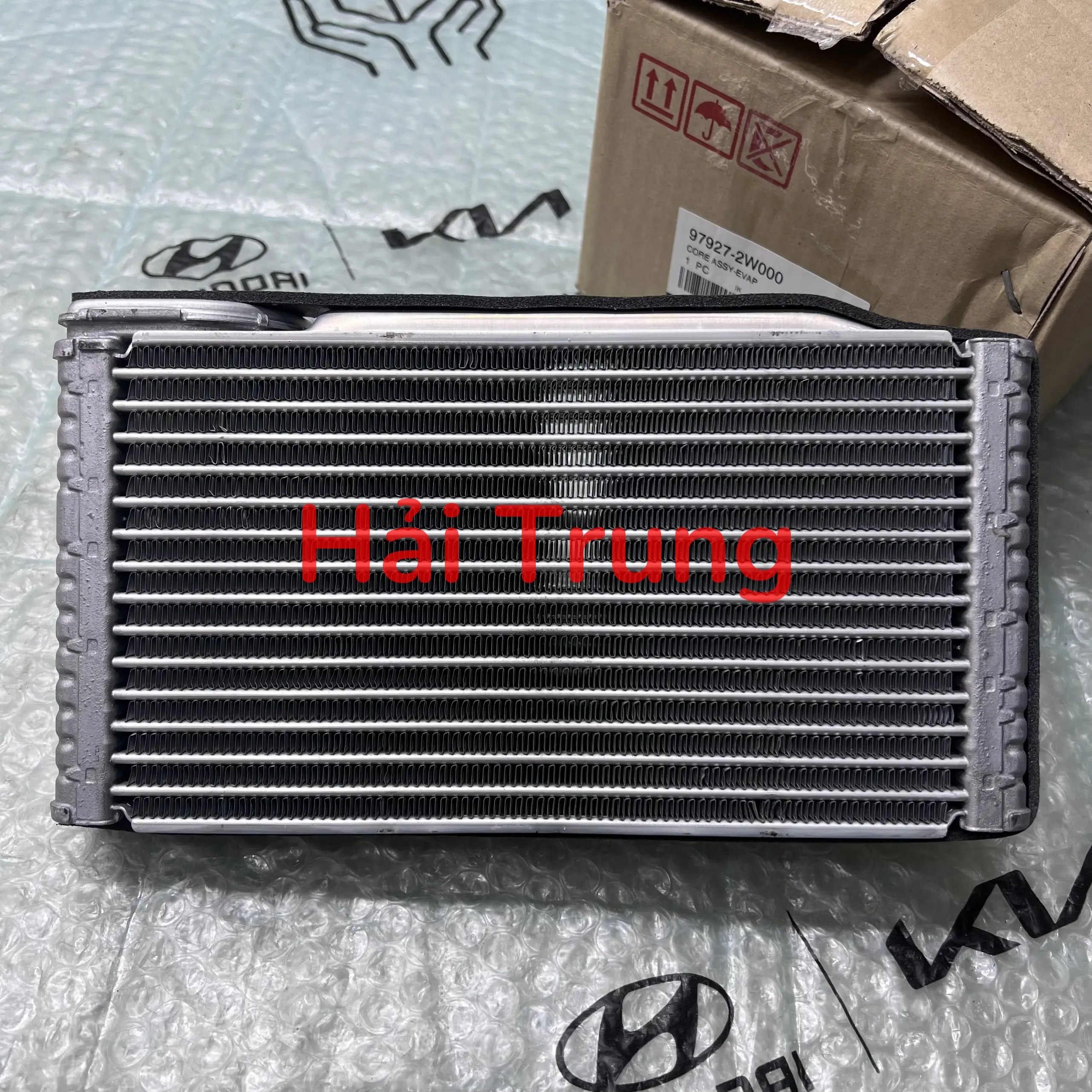 Giàn lạnh trong xe Hyundai Santafe 2013-2018 chính hãng Hanon 979272W000(2)