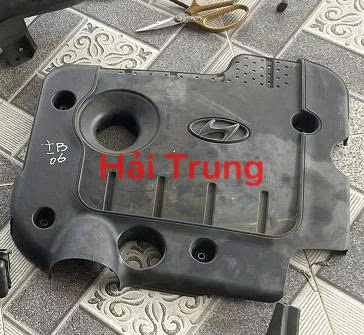 Nắp đậy trang trí mặt máy Hyundai Santafe 2009 2010 Tháo Xe