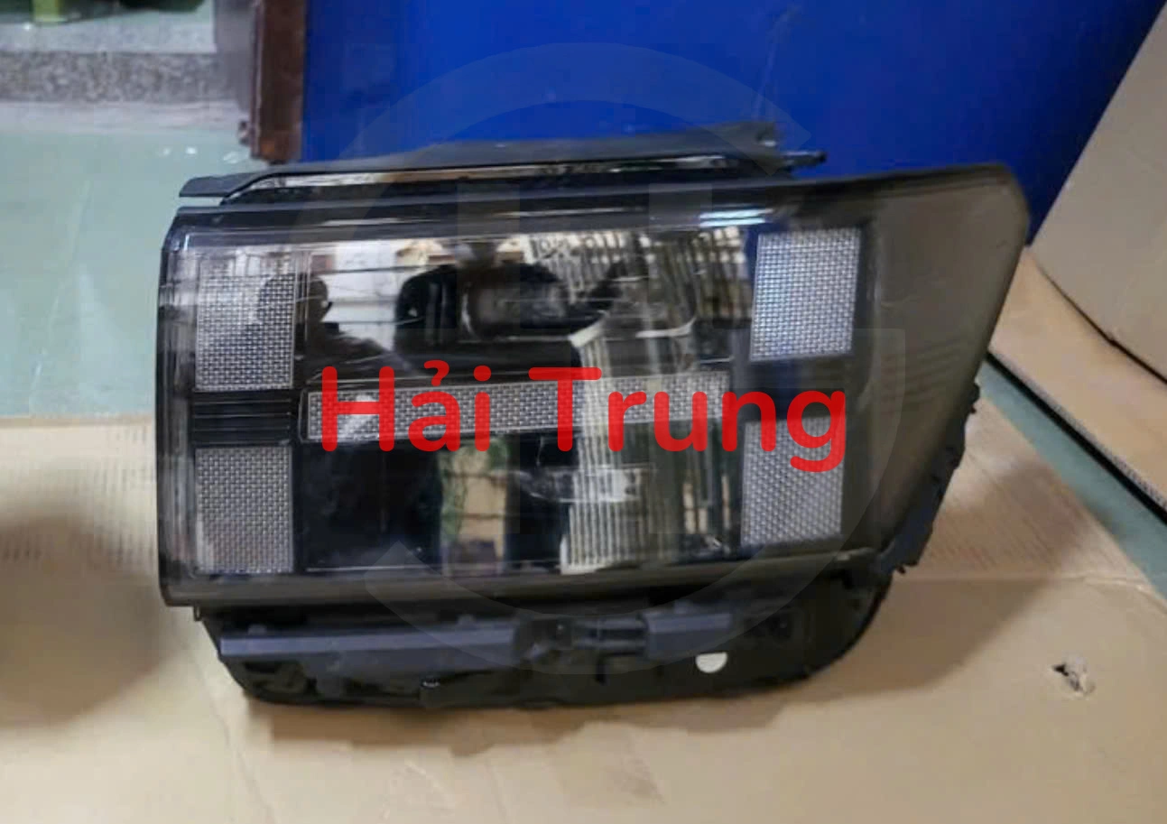 Đèn pha Santafe 2024 Tháo xe