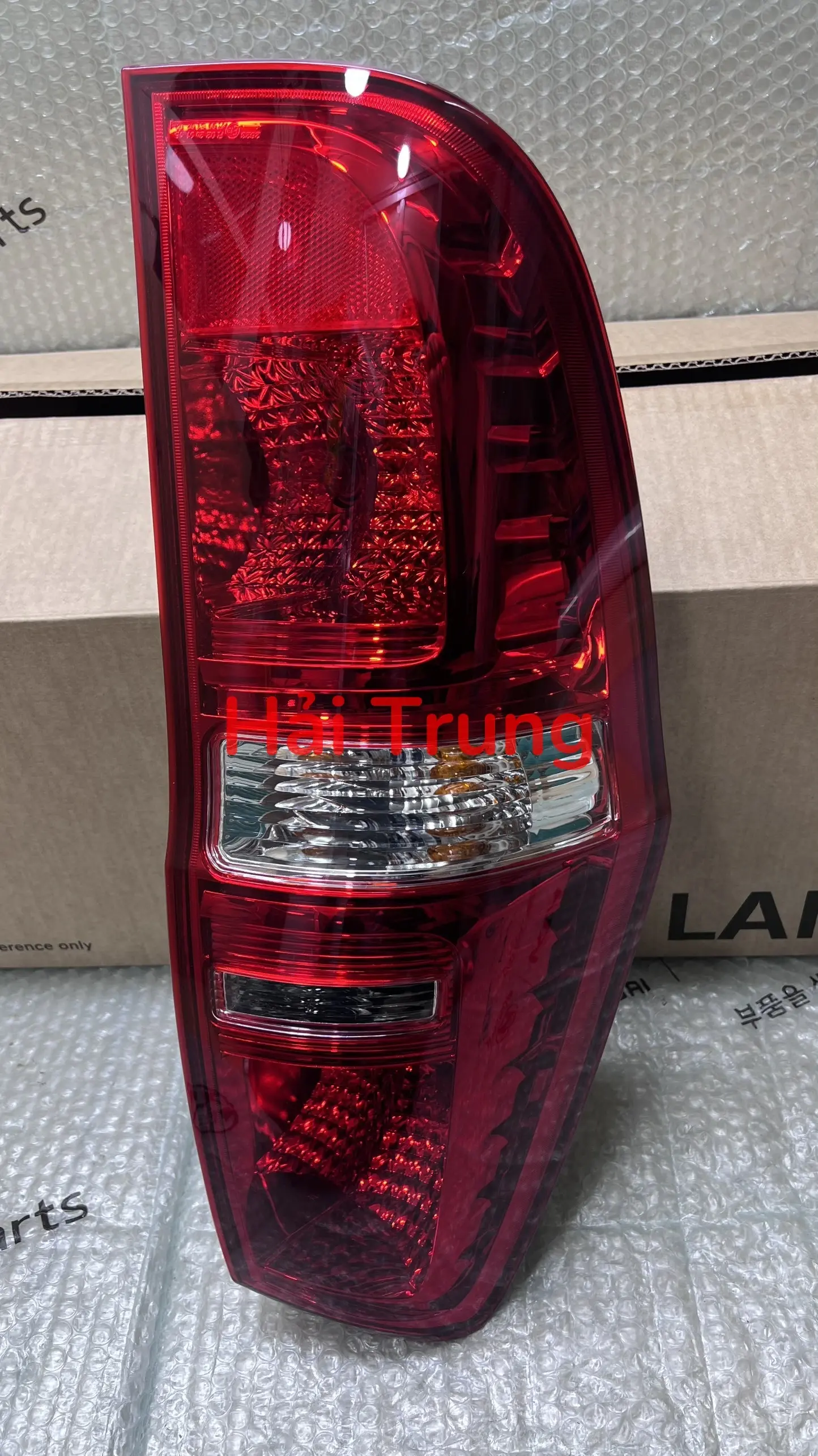 Đèn hậu Hyundai Starex 2008-2017 chính hãng 924014H000(1)