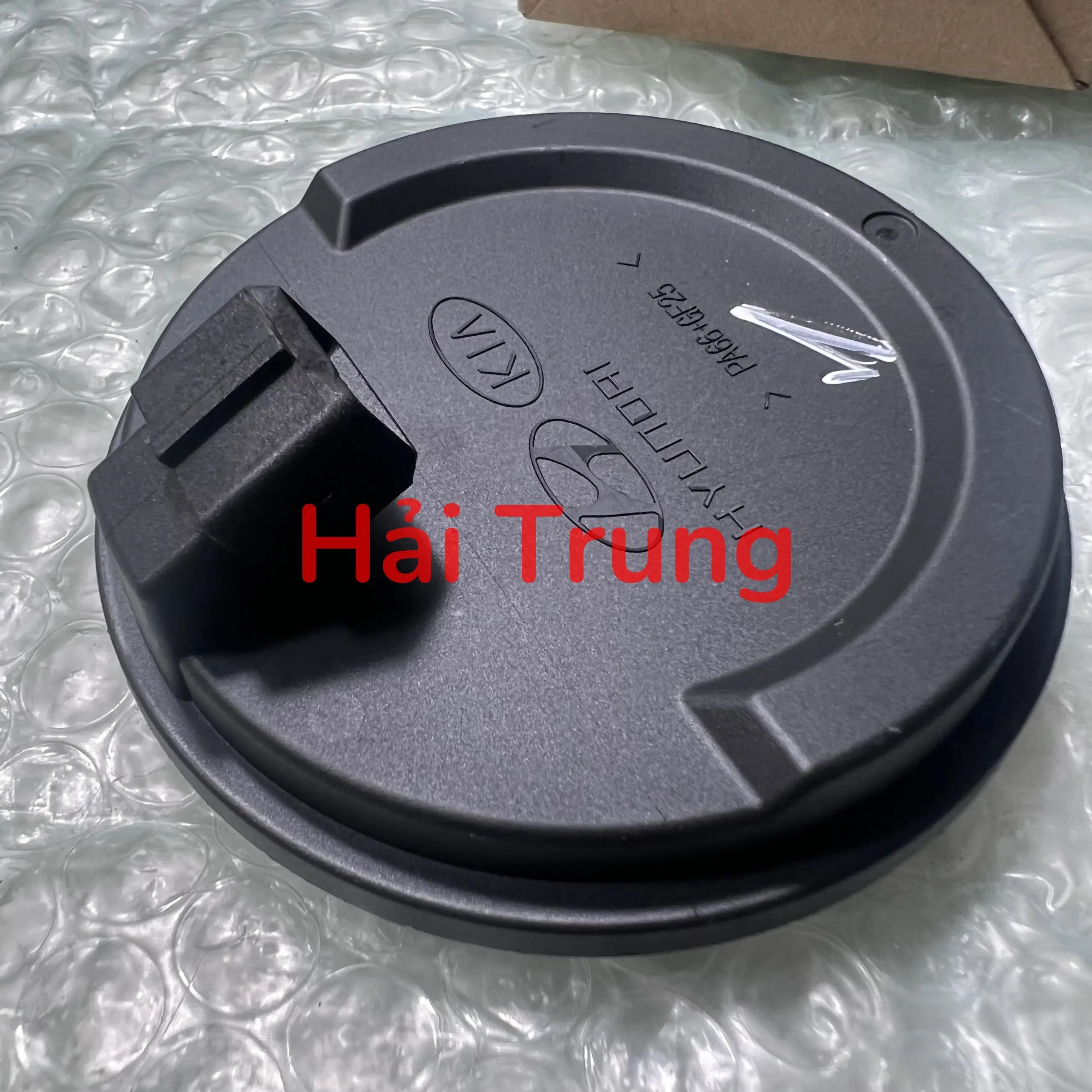 Nắp cảm biến Abs trước Hyundai Solati chính hãng