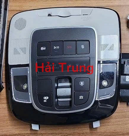 Bảng công tắc cửa sổ trời Hyundai Tucson 2022-2025 Tháo Xe