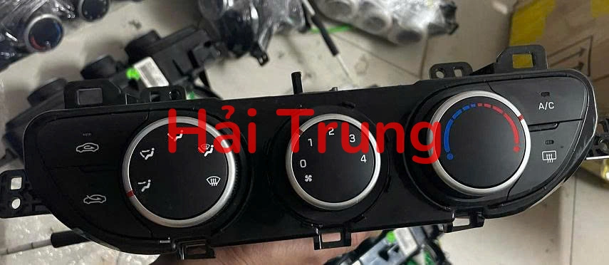 97250B4001 Tháo xe Bảng điều khiển điều hòa AC Hyundai I10 Grand