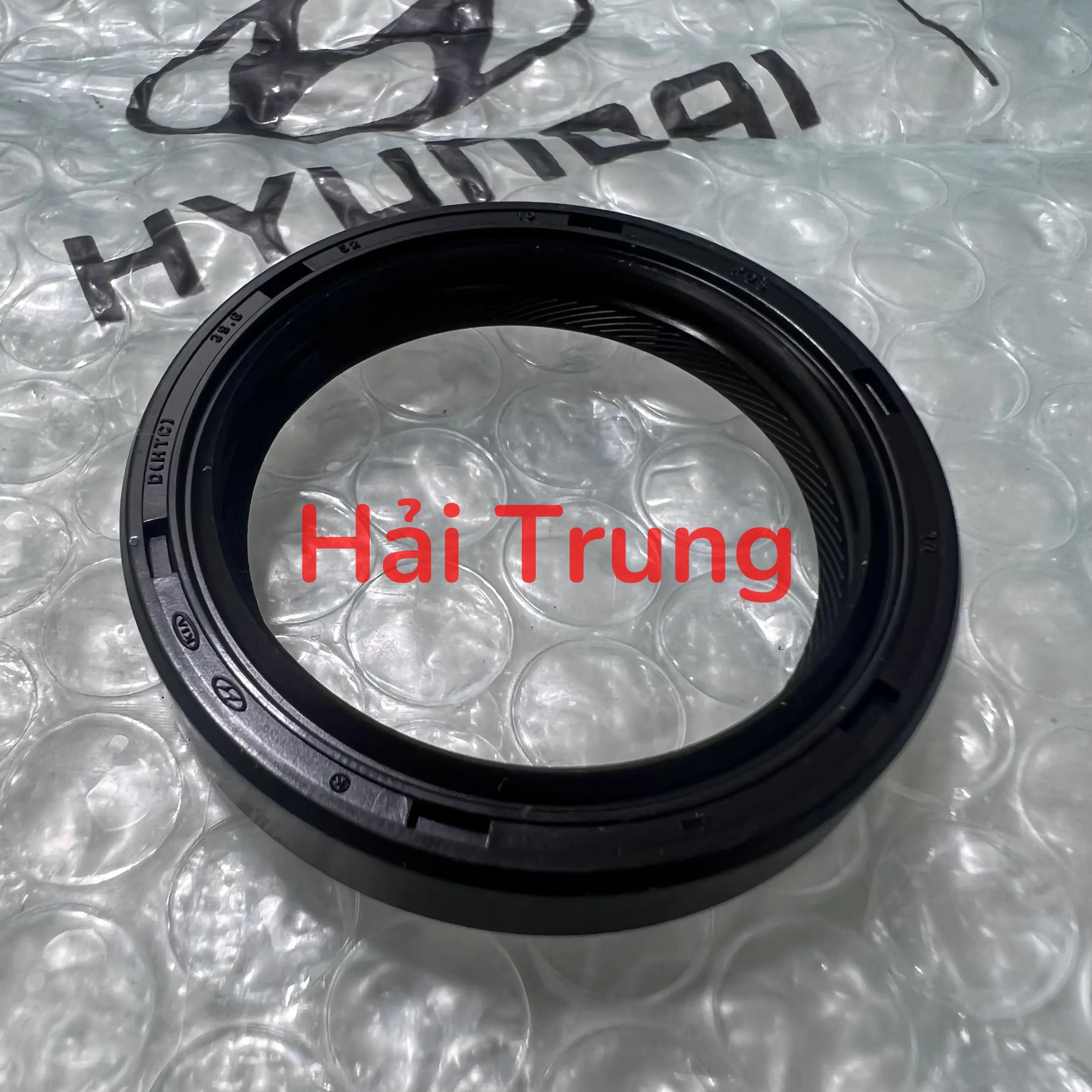 Phớt đầu hộp số Hyundai Starex