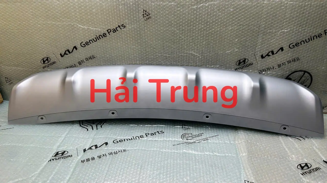 Ốp cản sau Kia Sedona 2014-2020 chính hãng 86665A9AA0 