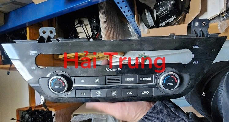 Bảng điều khiển công tắc điều hòa AC Kia Optima 2015-2017 Tháo Xe