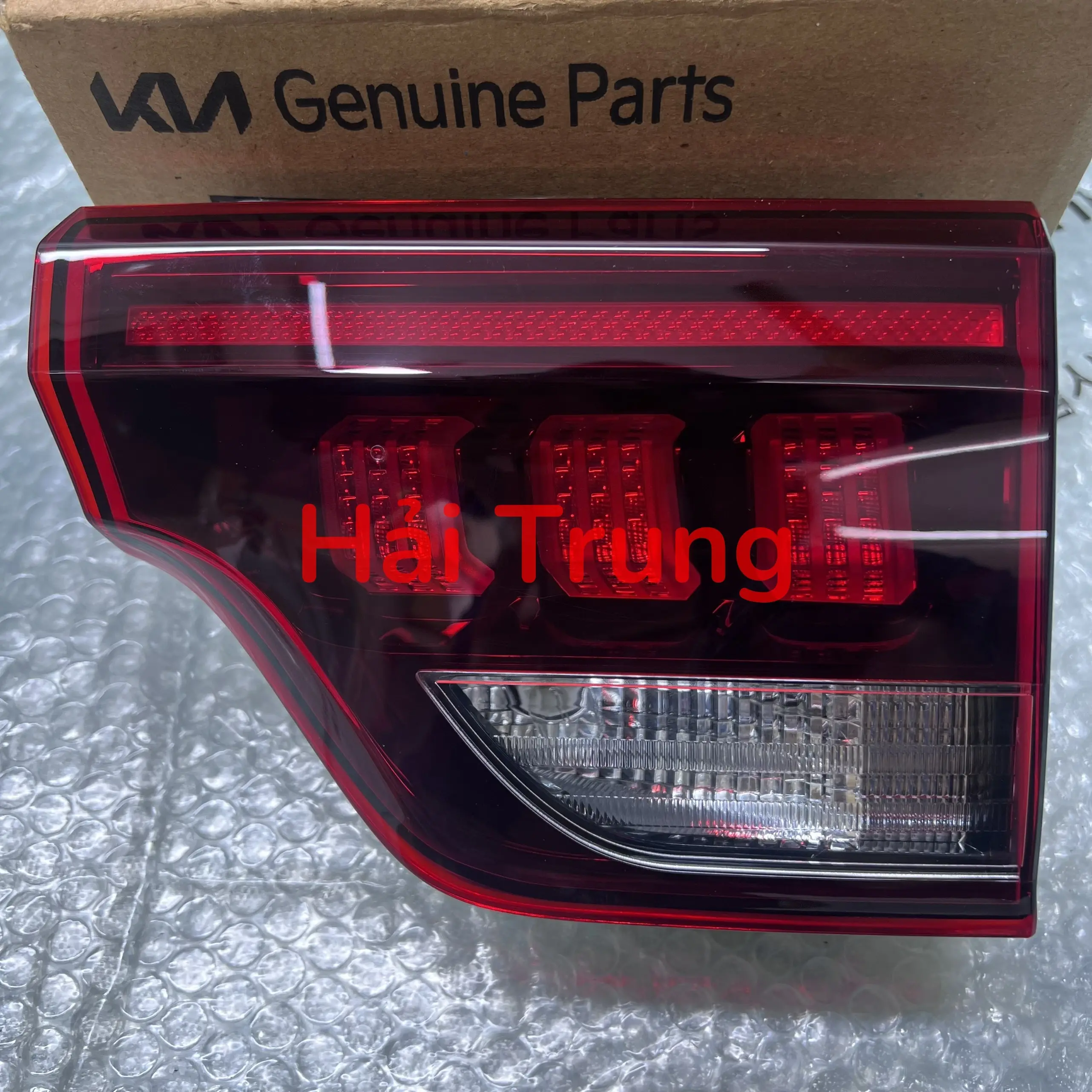 Đèn hậu trong Kia Sonet 2022-2024 chính hãng 92403CC100 92404CC100.