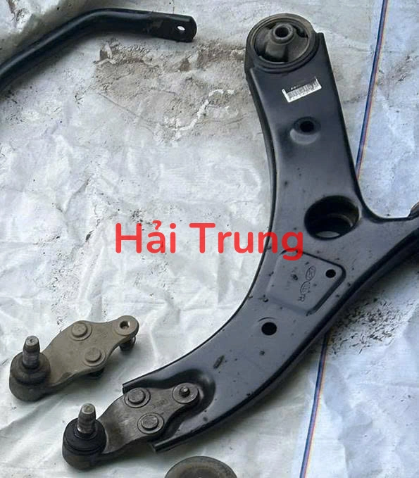 Càng A Kia Sedona 2019 2020 Tháo Xe